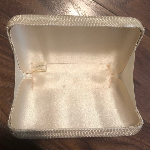 Donna Karan clutch - Picture 3 of 8